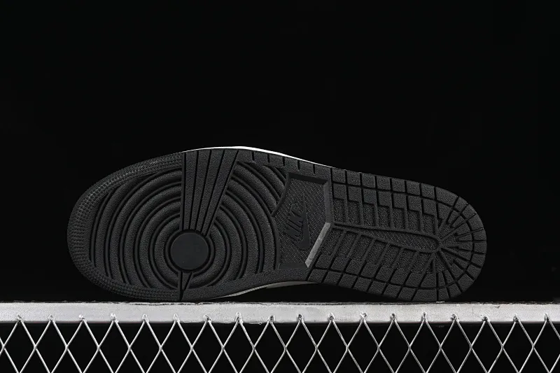 All categories Air Jordan Jordan series basketball shoes Air Jordan 1 Low G version pure original Air Jordan 1 Low AJ1 Joe 1 Little Mocha low-top cultural basketball shoes CZ0790-102
